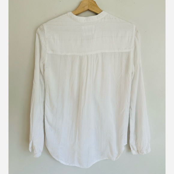Rails • Eloise Front Button Blouse in White - Picture 6 of 8